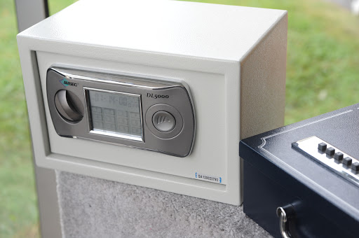 Locksmith «Leesburg Baldinos Lock and Key», reviews and photos, 338 E Market St, Leesburg, VA 20175, USA