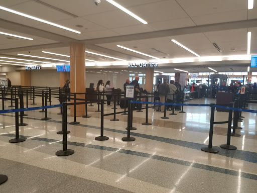 Tourist Attraction «Gerald R. Ford International Airport Viewing Area», reviews and photos, 4910 Kraft Ave SE, Grand Rapids, MI 49512, USA