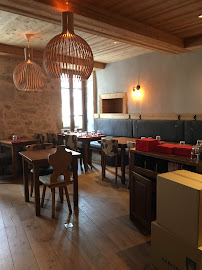 Atmosphère du Restaurant français Les Tables à Annecy - n°18