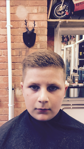 Comments and reviews of Robin Hood Barbers