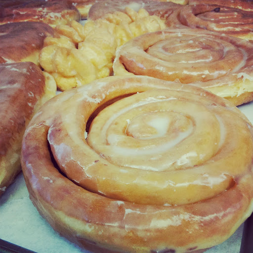 Donut Shop «Broadway Donuts», reviews and photos, 2731 Broadway, Sacramento, CA 95818, USA