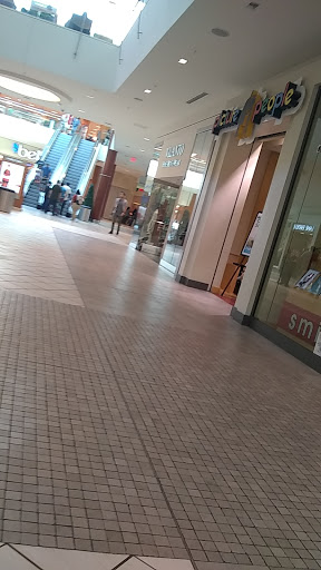 Cosmetics Store «SEPHORA», reviews and photos, 6801 Northlake Mall Dr, Charlotte, NC 28216, USA