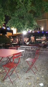 Atmosphère du Restaurant français La Tête Noire à Marnes-la-Coquette - n°6