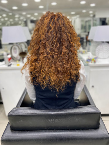 Opiniones de The Brush Peluqueria en Vitacura - Peluquería