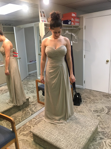 Bridal Shop «J & B Bridals & Formals», reviews and photos, 136 S Main St, Chambersburg, PA 17201, USA