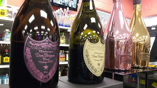 Wine Store «Middletown Fine Wine & Spirits», reviews and photos, 721 S Breiel Blvd, Middletown, OH 45044, USA