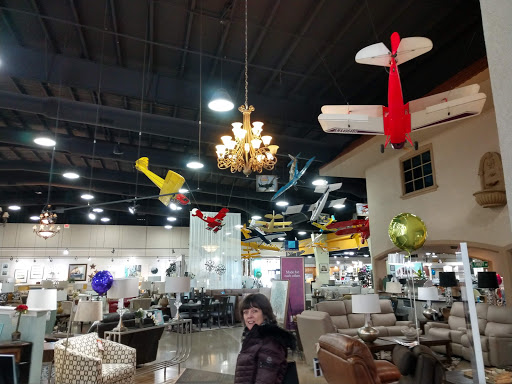 Appliance Store «Appliance Center Home Store», reviews and photos, 321 Illinois Ave, Maumee, OH 43537, USA