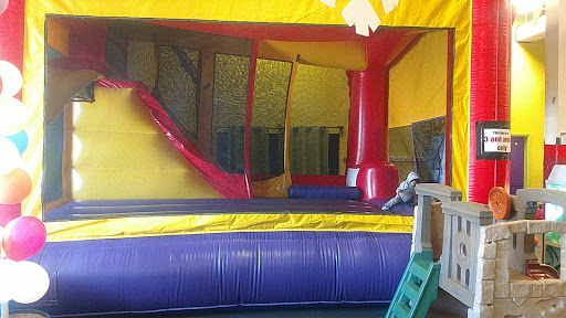 Amusement Center «Bounce House», reviews and photos, 829 Lynnhaven Pkwy #116, Virginia Beach, VA 23452, USA