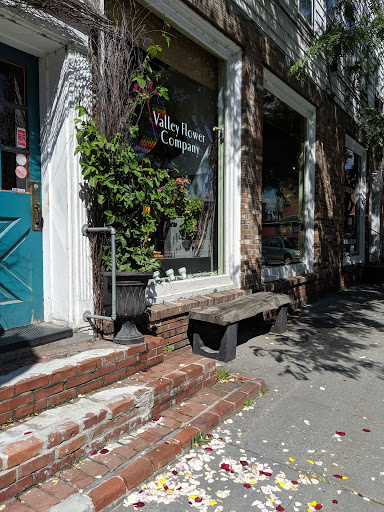 Florist «Valley Flower Company», reviews and photos, 93 Gates St, White River Junction, VT 05001, USA
