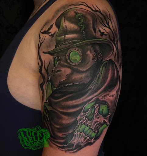 Tattoo Shop «Lucky Bella Tattoos», reviews and photos, 9805 Maumelle Blvd, North Little Rock, AR 72113, USA