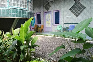 Guesthouse Kos Jakarta image