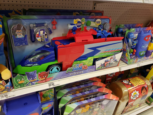 Department Store «Target», reviews and photos, 2000 W Waters Rd, Ann Arbor, MI 48103, USA