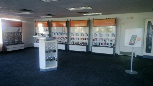 Cell Phone Store «AT&T Authorized Retailer», reviews and photos, 123 Saratoga Rd, Glenville, NY 12302, USA