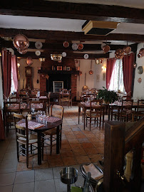 Atmosphère du Restaurant Hostellerie Du Vieux Logis à Gerberoy - n°14