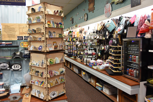 Gift Shop «Geneva Gifts», reviews and photos, 150 Broad St, Lake Geneva, WI 53147, USA