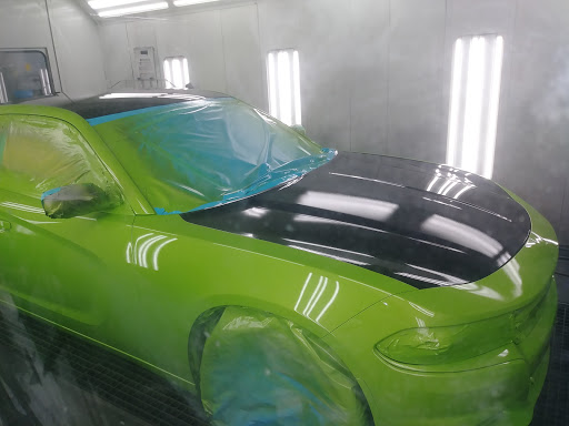 Auto Body Shop «Maaco Collision Repair & Auto Painting», reviews and photos, 111 W Hampton Ave, Capitol Heights, MD 20743, USA