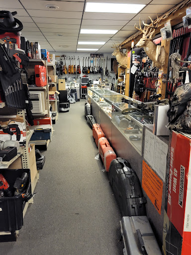 Pawn Shop «Me-No-Monie Street Pawn & Loan», reviews and photos, 1243 Menomonie St, Eau Claire, WI 54703, USA