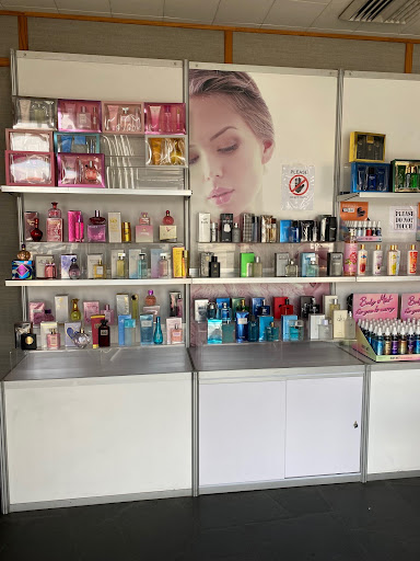 Cosmetics and perfumes supplier Pasadena