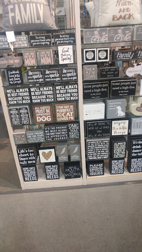 Discount Store «Gordmans», reviews and photos, 4601 1st Ave SE, Cedar Rapids, IA 52402, USA