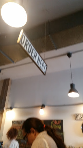 New American Restaurant «Moss Café», reviews and photos, 3260 Johnson Ave, Bronx, NY 10463, USA