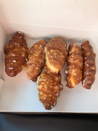 Donut Shop «Jupiter Donut Factory», reviews and photos, 141 Center St, Jupiter, FL 33458, USA