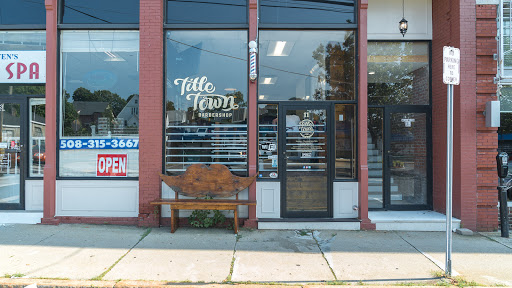 Barber Shop «Titletown Barbershop», reviews and photos, 11 South Ave, Natick, MA 01760, USA