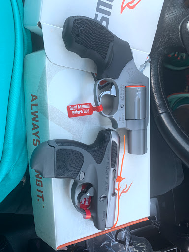 Gun Shop «AWH ARMS & AMMO», reviews and photos, 1489 General Booth Blvd, Virginia Beach, VA 23454, USA