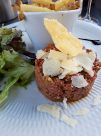 Steak tartare du Restaurant La Villa Loubésienne à Saint-Loubès - n°3