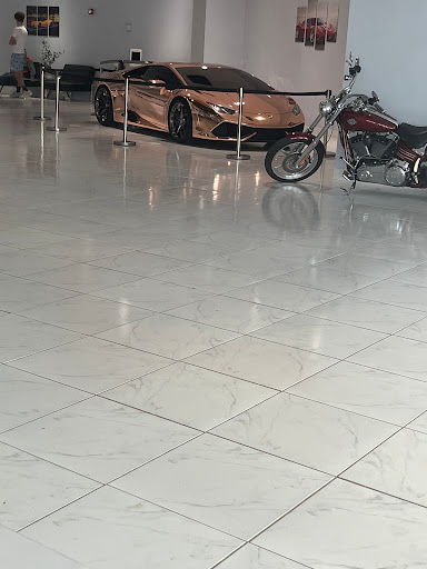 Used Car Dealer «Auto Boutique», reviews and photos, 961 Oakland Park Ave, Columbus, OH 43224, USA