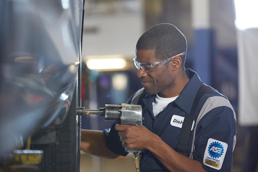 Auto Repair Shop «Sears Auto Center», reviews and photos, 1040 Annapolis Mall Rd, Annapolis, MD 21401, USA