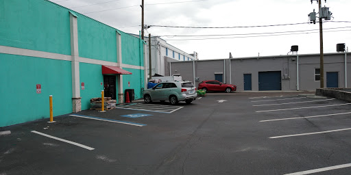 Hardware Store «Crowder Bros St Pete Beach Hardware», reviews and photos, 320 75th Ave, St Pete Beach, FL 33706, USA