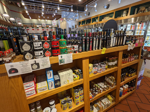 Italian Grocery Store «The Italian Store», reviews and photos, 5837 Washington Blvd, Arlington, VA 22205, USA