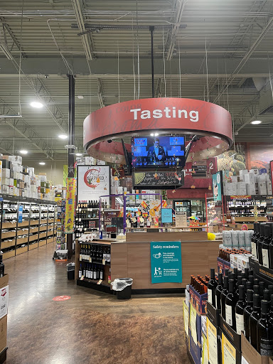 Wine Store «Total Wine & More», reviews and photos, 4370 N Oracle Rd, Tucson, AZ 85705, USA