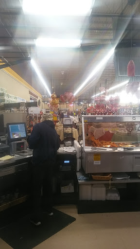 Supermarket «Food City», reviews and photos, 1317 Virginia Ave, Bristol, TN 37620, USA