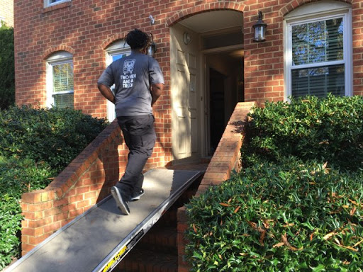 Moving and Storage Service «Two Men and a Truck», reviews and photos, 543 Central Dr #220, Virginia Beach, VA 23454, USA