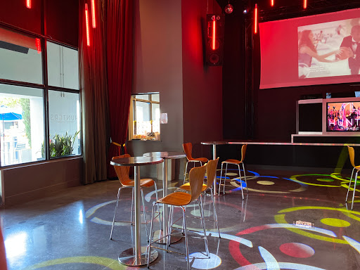 Night Club «Hunters Nightclub Fort Lauderdale», reviews and photos, 2232 Wilton Dr, Fort Lauderdale, FL 33305, USA