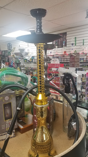 Gold Dealer «RUMMANA GOLD BUYER AND TOBACCO INC./ Sam Smoke Shop», reviews and photos, 2126 N University Dr, Sunrise, FL 33322, USA