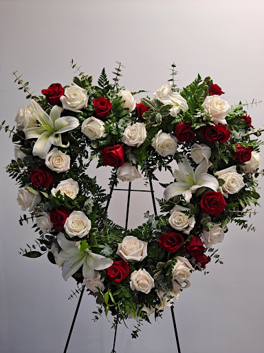 Florist «Finer Flowers», reviews and photos, 645 E Landis Ave, Vineland, NJ 08360, USA