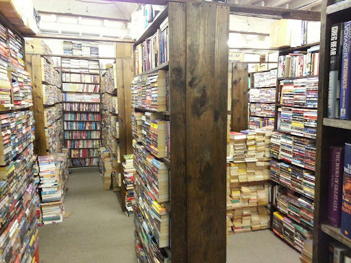 Used Book Store «Book Rack», reviews and photos, 311 W Central St, Springfield, MO 65802, USA