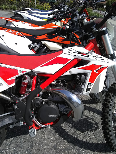 Motorcycle Dealer «Moore And Sons Motorcyles», reviews and photos, 21431 E Cliff Dr, Santa Cruz, CA 95062, USA