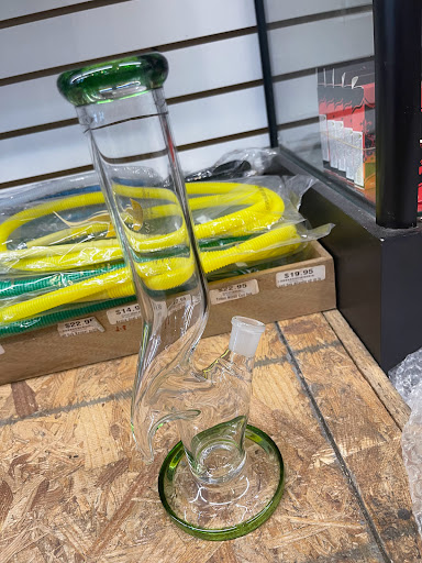 Vaporizer Store «Cigar n Vape Fairfax», reviews and photos, 11106 Lee Hwy, Fairfax, VA 22030, USA