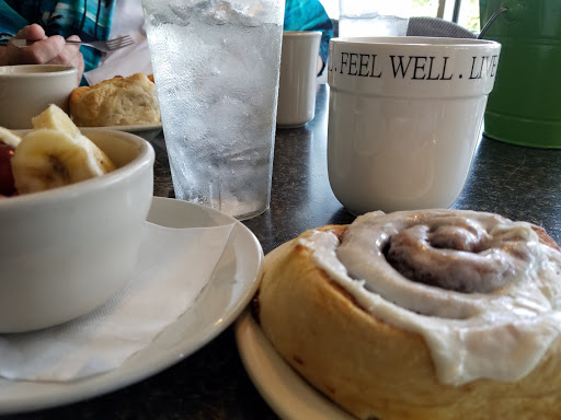 Breakfast Restaurant «Truly Scrumptious», reviews and photos, 7205 Estero Blvd, Fort Myers Beach, FL 33931, USA