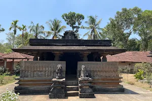 Shri Mallikarjuna and Rameshwara Hoysala Temple ಶ್ರೀ ಮಲ್ಲಿಕಾರ್ಜುನ ಮತ್ತು ರಾಮೇಶ್ವರ ಅವಳಿ ದೇವಸ್ಥಾನ image
