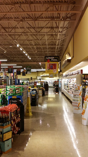 Grocery Store «Safeway», reviews and photos, 1801 W 11th St, Tracy, CA 95376, USA