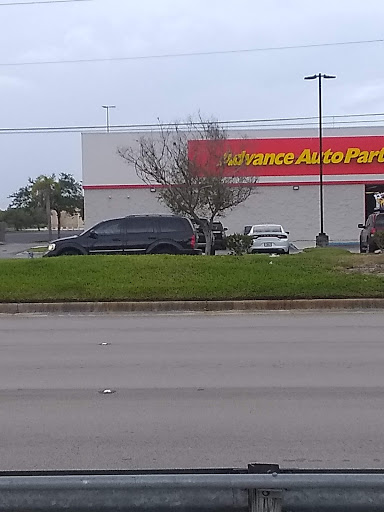 Auto Parts Store «AutoZone», reviews and photos, 2740 Okeechobee Rd, Fort Pierce, FL 34947, USA