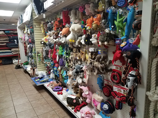 Pet Store «Crystal Clear Family Pets», reviews and photos, 33 High St, Ellsworth, ME 04605, USA