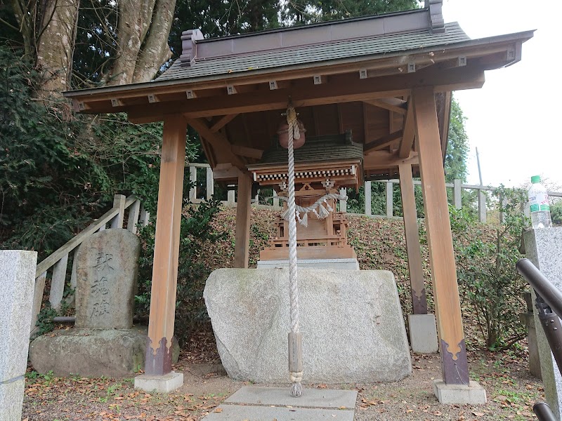 とんとん神社