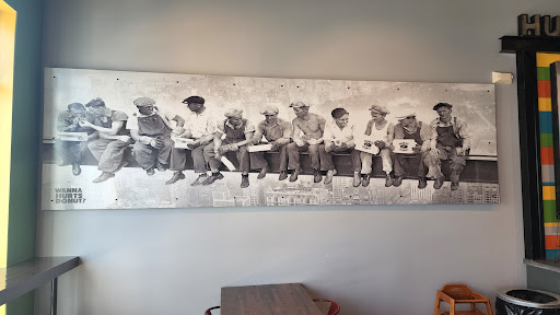 Donut Shop «Hurts Donut», reviews and photos, 5513 Mills Civic Pkwy #105, West Des Moines, IA 50266, USA