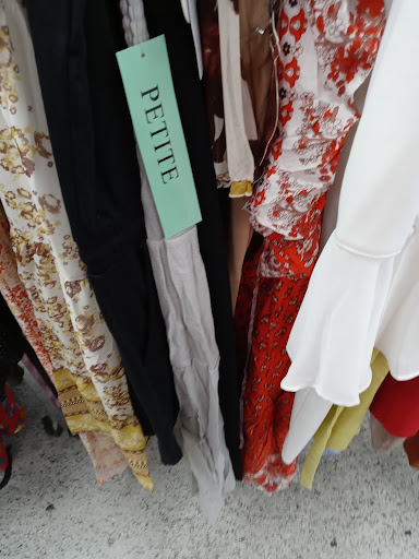 Clothing Store «Ross Dress for Less», reviews and photos, 2525 NE 10th Ct, Homestead, FL 33033, USA