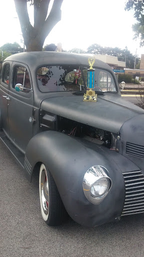 Car Wash «Busse Car Wash and Detail Center», reviews and photos, 113 E Prospect Ave, Mt Prospect, IL 60056, USA